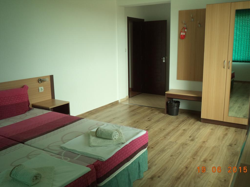 Sveti Georgi Guest House Sozopol Phòng bức ảnh