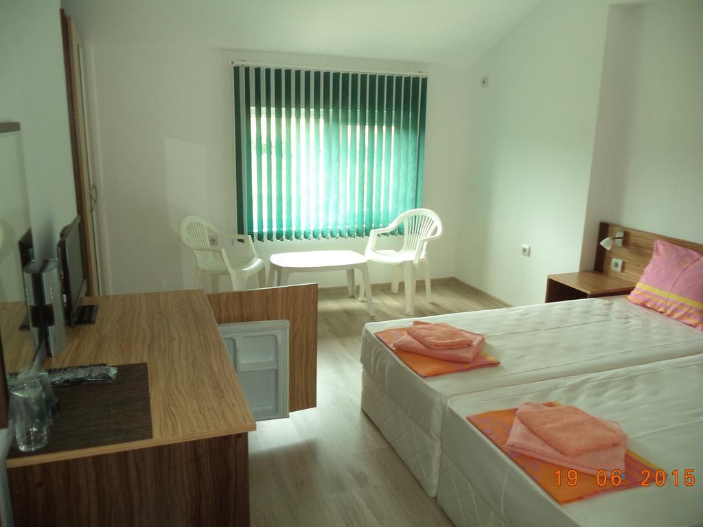 Sveti Georgi Guest House Sozopol Phòng bức ảnh